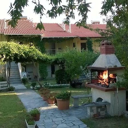 Asterias Maisonette & Apartments Kariani Екстер'єр фото