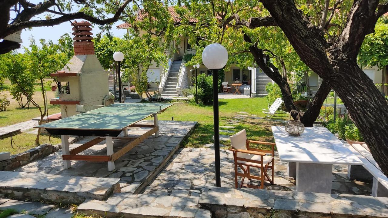 Asterias Maisonette & Apartments Kariani Екстер'єр фото