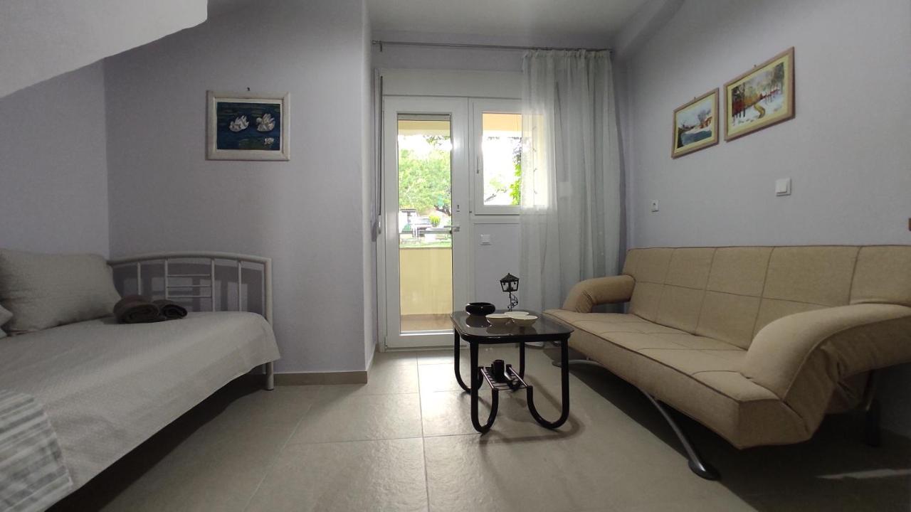 Asterias Maisonette & Apartments Kariani Екстер'єр фото